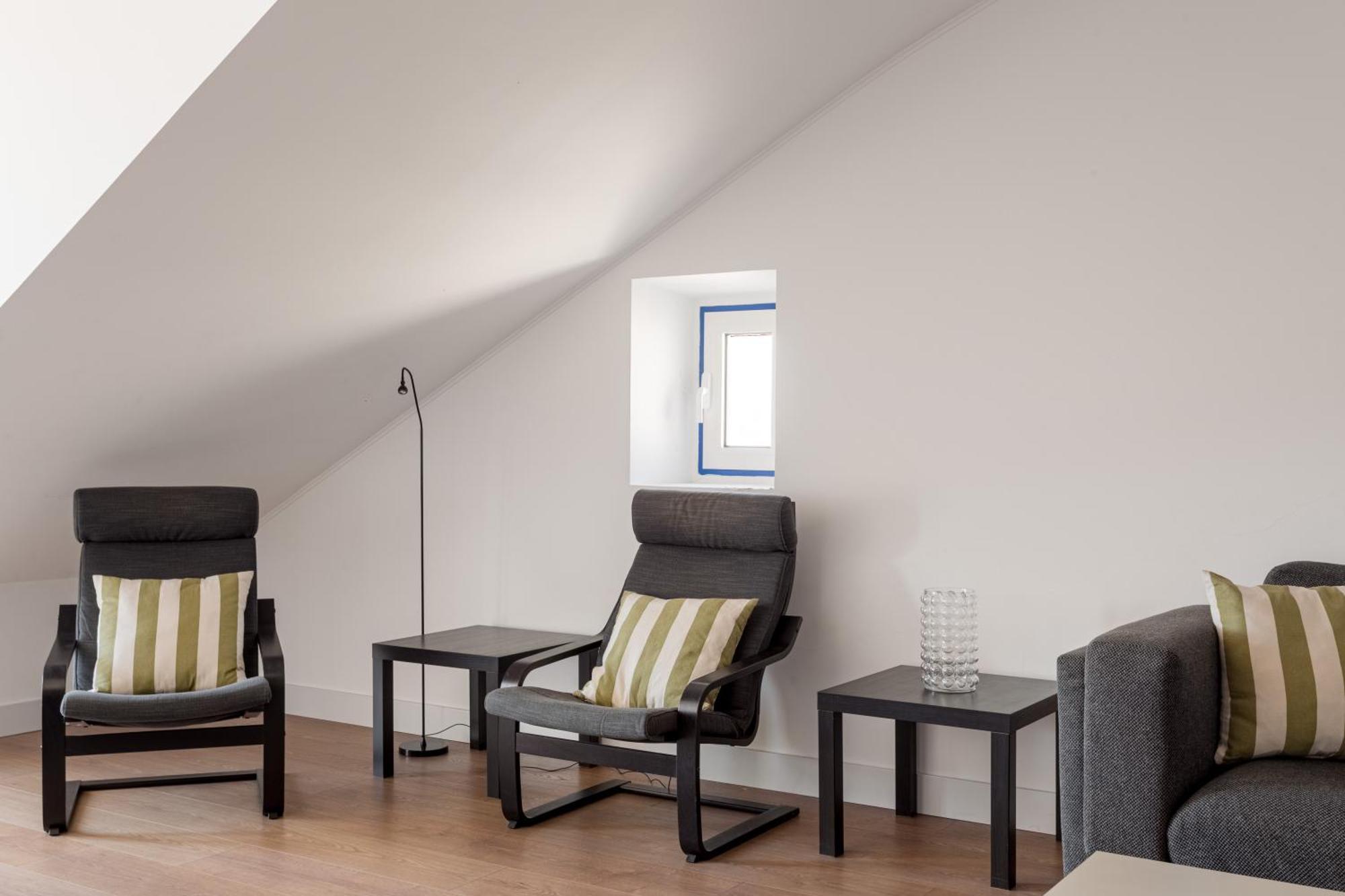 Joivy Modern Flat With River View Near Bica Elevator Apartamento