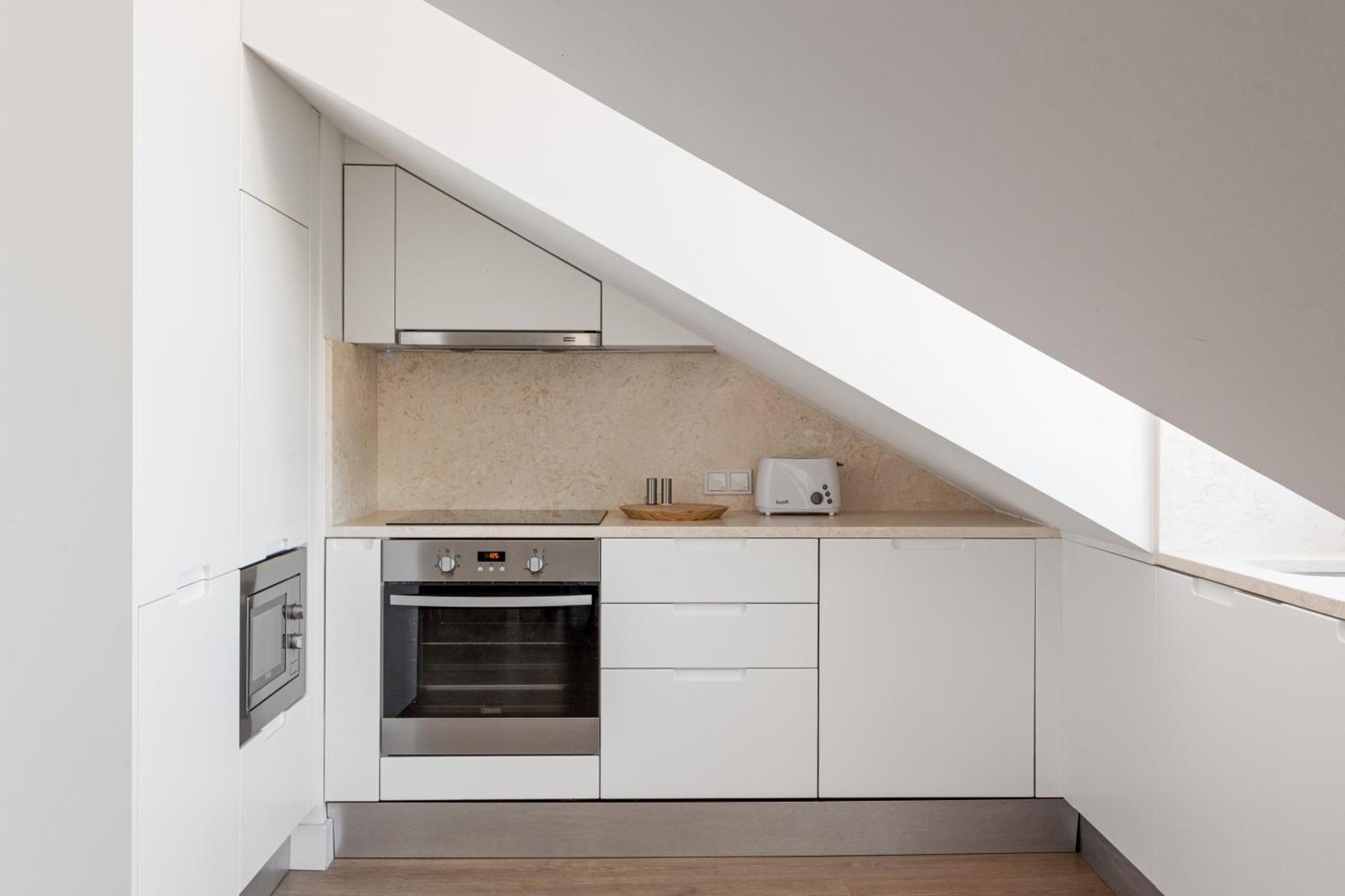 Joivy Modern Flat With River View Near Bica Elevator * Lisboa