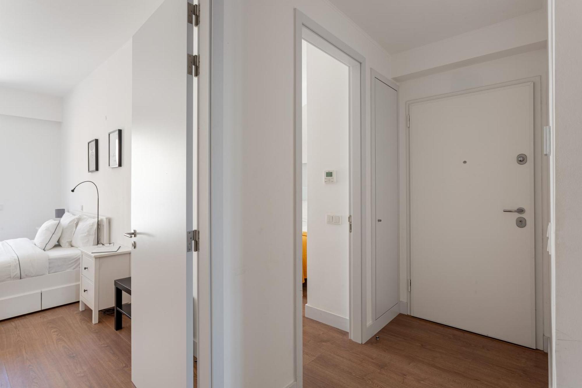 Joivy Modern Flat With River View Near Bica Elevator *